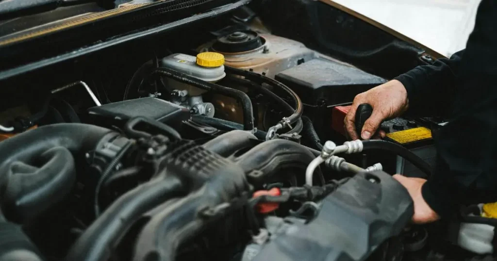علامات الجودة عند البحث عن افضل ميكانيكي سيارات في الرياض