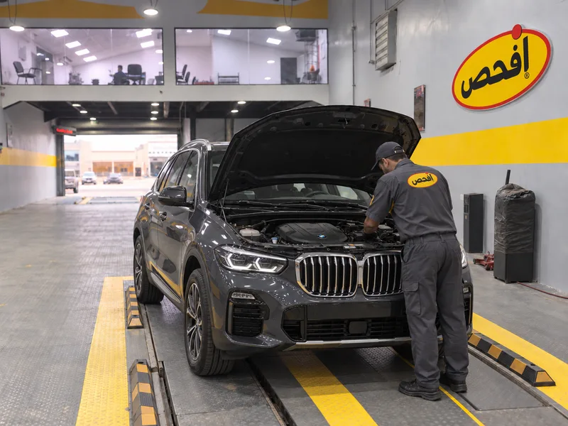 مركز صيانة بي إم دبليو BMW في افحص
